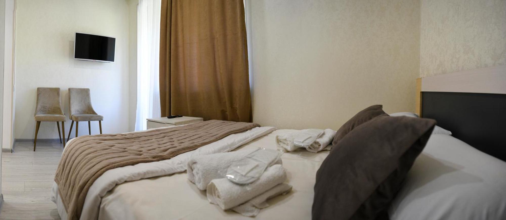 Dom Adonis Hotel Dilijan Exterior photo