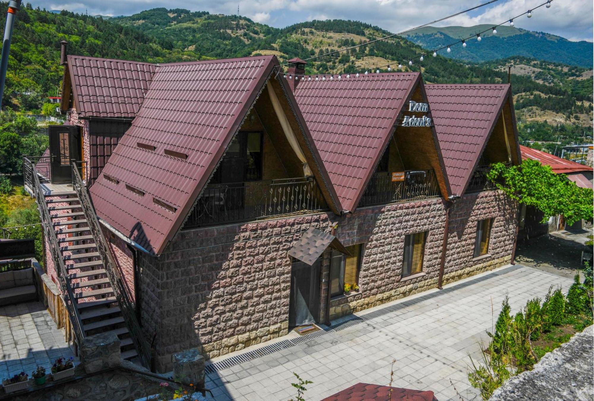 Dom Adonis Hotel Dilijan Exterior photo