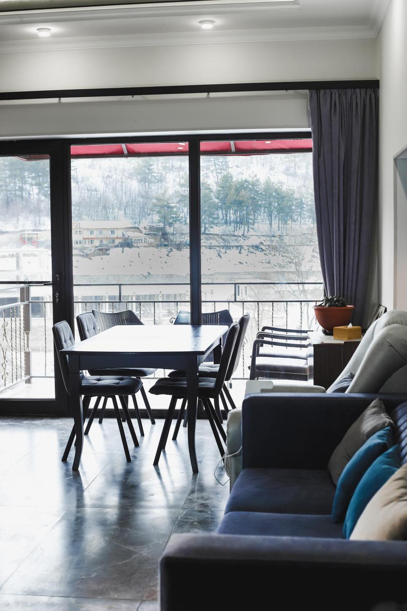 Dom Adonis Hotel Dilijan Exterior photo
